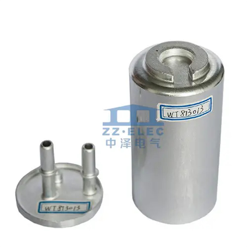 Fokus Penutup Filter Bahan Bakar & Perumahan 2